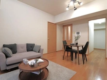 【大阪府/大阪市中央区南船場】ソシオタワー南船場 リビング・ダイニング：※家具・調度品等は販売価格に含まれておりません