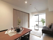 【大阪府/大阪市中央区南船場】ダイアパレス順慶町 リビング・ダイニング