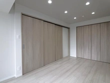 【大阪府/大阪市中央区南船場】ダイアパレス順慶町 洋室