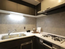 【大阪府/大阪市中央区東心斎橋】アルス心斎橋 UNAGIDANI キッチン