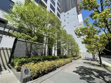 【大阪府/大阪市福島区福島】クレヴィアタワー中之島 敷地内