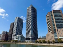 【大阪府/大阪市福島区福島】シエリアタワー中之島 外観：写真中央