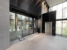 【大阪府/大阪市中央区安土町】シティタワー大阪本町 エントランス：オートロック