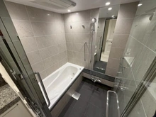 【大阪府/大阪市北区大深町】グラングリーン大阪 ザ・ノースレジデンス 浴室