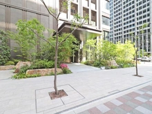 【大阪府/大阪市中央区南本町】ブランズタワー大阪本町 アプローチ