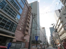 【大阪府/大阪市中央区瓦町】シティタワー大阪 外観：写真中央のマンション