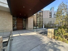 【大阪府/大阪市中央区内久宝寺町】グランドメゾン上町台レジデンスタワー アプローチ