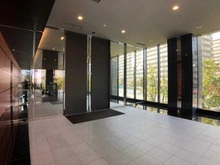 【大阪府/大阪市北区樋之口町】シティタワー大阪天満 エントランス：来訪者の確認が可能なオートロック付き