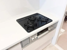 【大阪府/大阪市城東区野江】セレッソコート城東アクアヴェール キッチン：3口コンロ