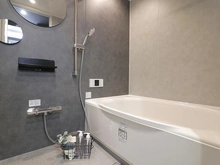 【大阪府/大阪市鶴見区諸口】鶴見緑地ガーデンハウス 浴室