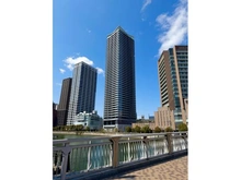 【大阪府/大阪市福島区福島】シエリアタワー中之島 外観：写真中央