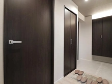 【大阪府/大阪市城東区諏訪】ファミール深江橋デュオ 玄関