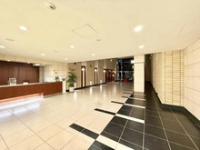 【大阪府/大阪市北区大淀南】ローレルタワーサンクタス梅田 エントランス