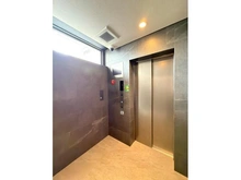 【大阪府/大阪市都島区中野町】プレサンスロジェ都島ヴィラ  共用部：エレベーター