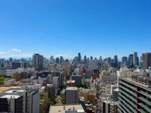 【大阪府/大阪市北区万歳町】ローレルタワー梅田 眺望：バルコニーから撮影