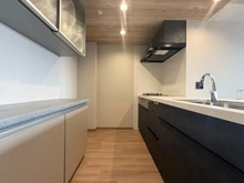 【大阪府/大阪市北区万歳町】ローレルタワー梅田 キッチン：リフォーム工事着工前