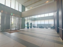 【大阪府/大阪市北区万歳町】ローレルタワー梅田 エントランス