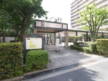 【大阪府/大阪市城東区鴫野西】シティコーポ鴫野 2号棟 アプローチ