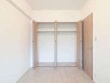 【大阪府/大阪市城東区鴫野西】シティコーポ鴫野 2号棟 収納