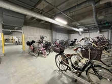 【大阪府/大阪市中央区糸屋町】ビオール大阪大手前タワー 駐輪場