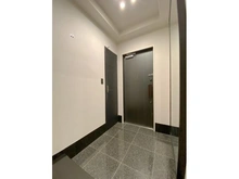 【大阪府/大阪市中央区伏見町】淀屋橋アップルタワーレジデンス　43階 玄関