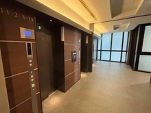 【大阪府/大阪市中央区備後町】ブランズタワー大阪備後町 エレベーターホール