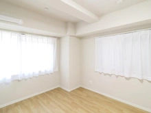【大阪府/大阪市中央区内平野町】ロイヤルコーポ大手門 洋室
