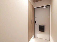 【大阪府/大阪市鶴見区鶴見】サンヴェール鶴見緑地 玄関