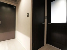 【大阪府/大阪市北区万歳町】ローレルタワー梅田 玄関