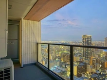 【大阪府/大阪市北区鶴野町】ザ・梅田タワー バルコニー