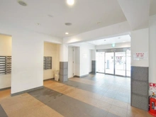 【大阪府/大阪市城東区古市】ウィズパークス大阪 アクアコート エントランス