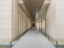 【大阪府/大阪市北区大深町】グラングリーン大阪　THE NORTH RESIDENCE アプローチ