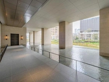 【大阪府/大阪市北区大深町】グラングリーン大阪　THE NORTH RESIDENCE アプローチ