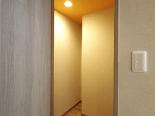 【大阪府/大阪市中央区久太郎町】プレサンスレジェンド堺筋本町タワー サービスルーム（納戸）