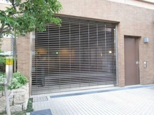 【大阪府/大阪市中央区内久宝寺町】ディーグランセ上町台ハイレジデンス 駐車場