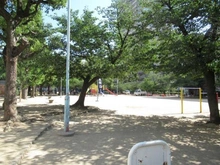 【大阪府/大阪市中央区内久宝寺町】ディーグランセ上町台ハイレジデンス 銅座公園（現地より約130m）