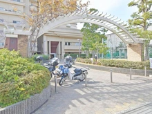 【大阪府/大阪市鶴見区今津南】シャトー・サンパークスクエア アプローチ