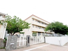 【兵庫県/神戸市中央区栄町通】パークホームズ神戸ザ・レジデンス 神戸市立湊小学校（現地より約700m）