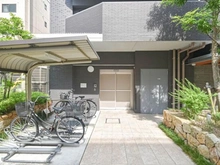 【大阪府/大阪市北区同心】クレヴィア大阪同心セントラル 駐輪場