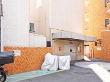 【大阪府/大阪市中央区高津】ライオンズマンション日本橋 駐車場