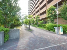 【大阪府/大阪市都島区友渕町】都島友渕町アーバンコンフォート 敷地内