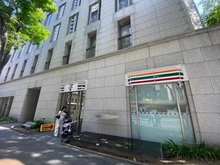 【大阪府/大阪市中央区伏見町】淀屋橋アップルタワーレジデンス セブンイレブン大阪伏見町3丁目店（現地より約79m）