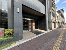 【大阪府/大阪市浪速区難波中】ウィズなんば エントランス