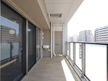 【大阪府/東大阪市菱屋西】ブランニード河内小阪 バルコニー