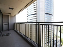【大阪府/大阪市北区天満橋】OAPレジデンスタワー 東館 バルコニー