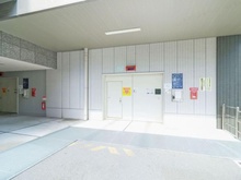 【大阪府/大阪市北区万歳町】ローレルタワー梅田 駐車場
