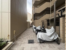 【大阪府/大阪市北区本庄東】ルイシャトレ梅田北 共用施設：バイク置場