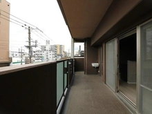 【大阪府/大阪市東成区深江南】グランアッシュ新深江 バルコニー