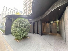 【大阪府/大阪市中央区久太郎町】ローレルタワー堺筋本町 アプローチ