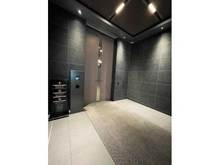 【大阪府/大阪市北区曾根崎】梅田ガーデンレジデンス エントランス